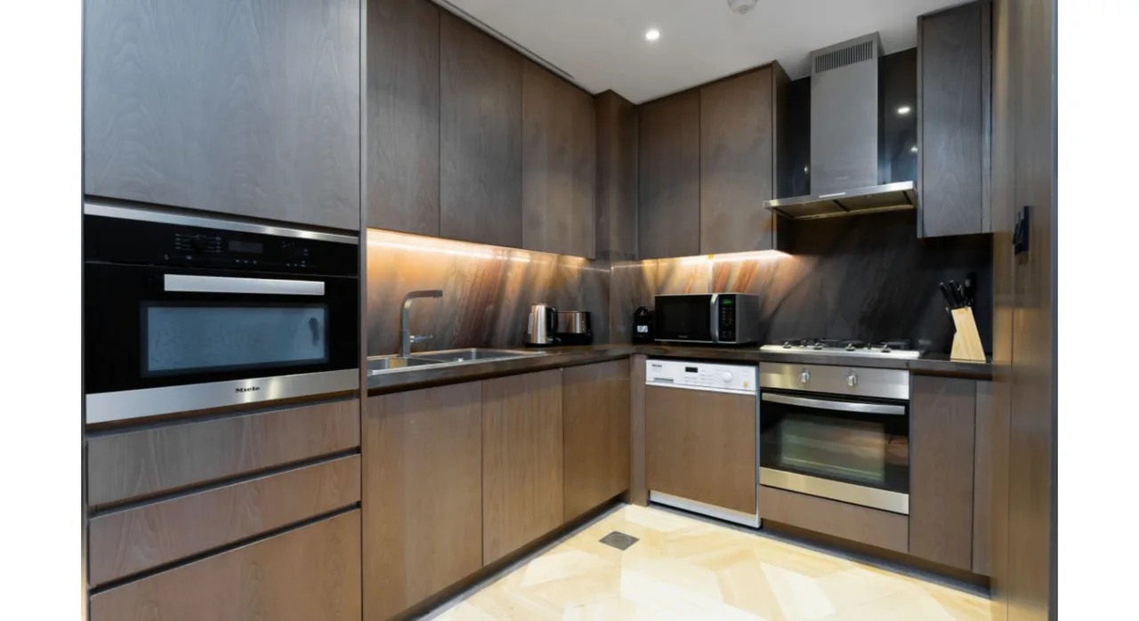 Exclusive Palm Beachfront Residence photo 5