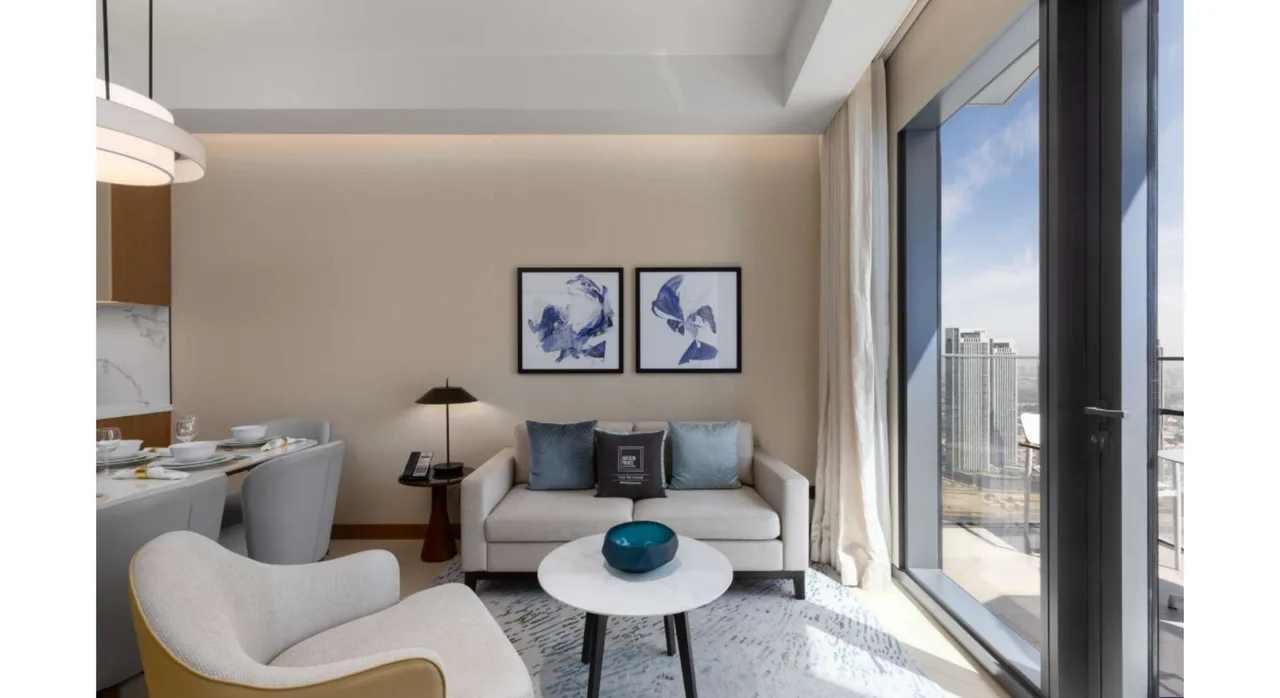 Luxury Palm Apartment Marina Views