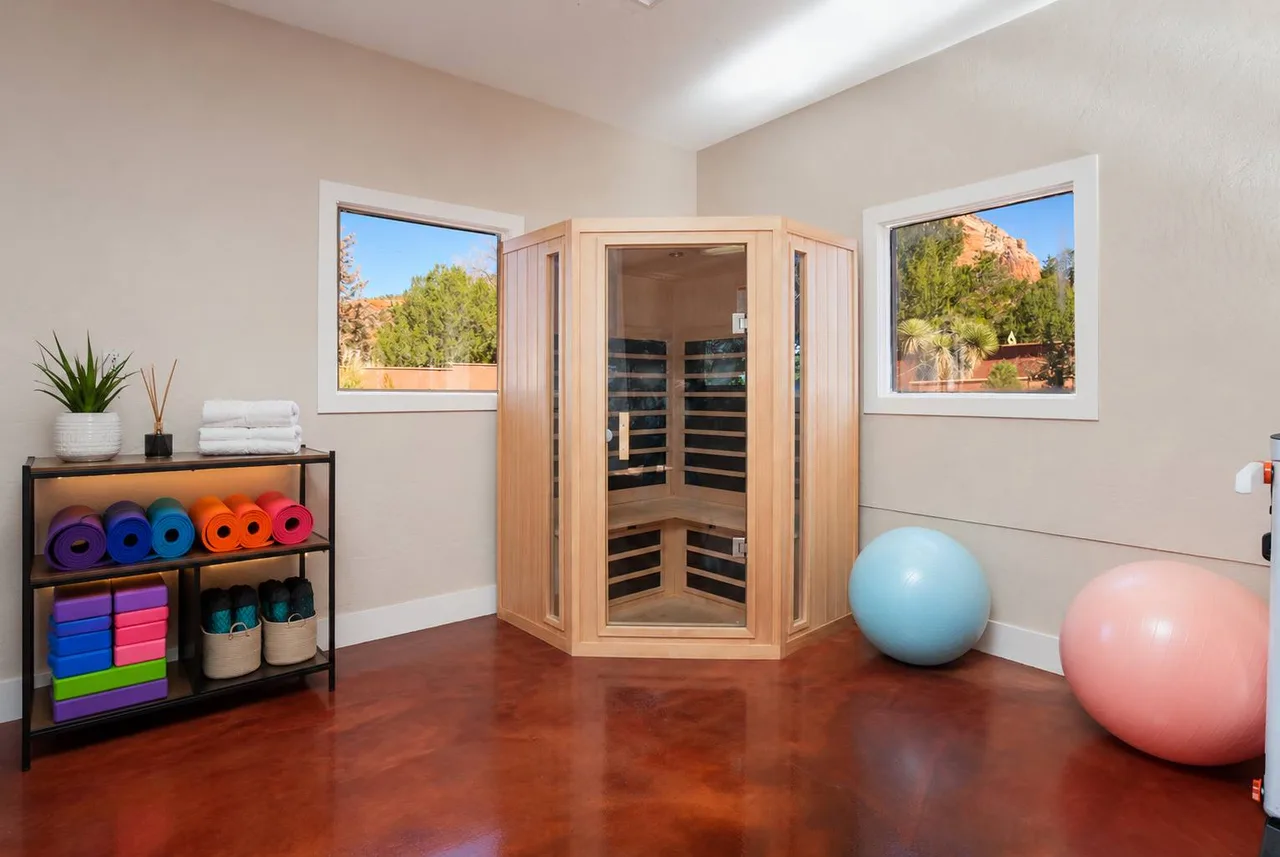 Scenic Seven Bedroom Villa in Sedona photo 4