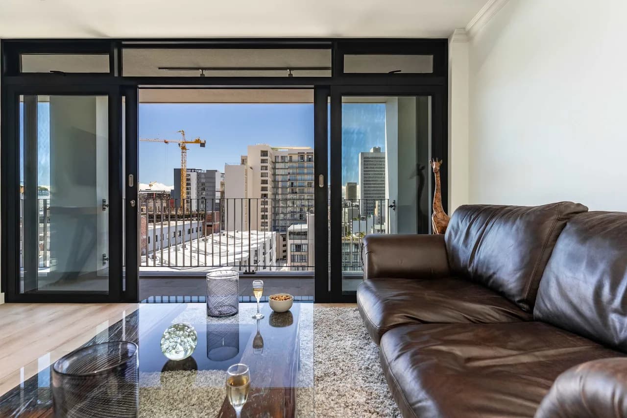 Cityscape Views Two Bedroom Villa in Cape Town photo 4
