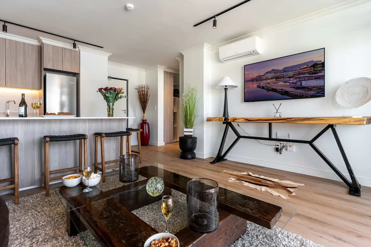 Cityscape Views Two Bedroom Villa in Cape Town photo 5