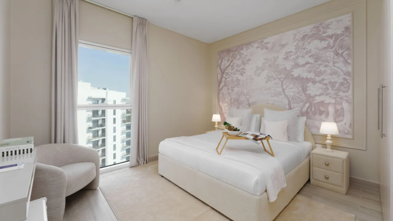 Canal-View Apartment in Abu Dhabi photo 2