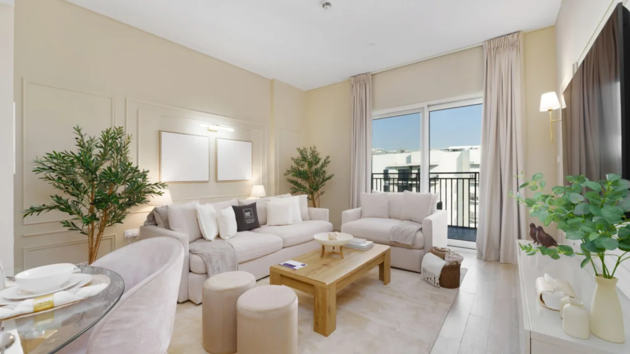 Canal-View Apartment in Abu Dhabi photo 3