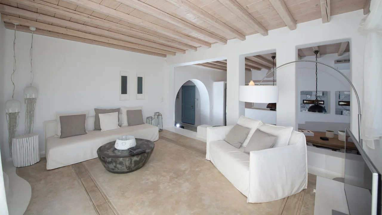 Mykonos Villa With Private Infinity Pool