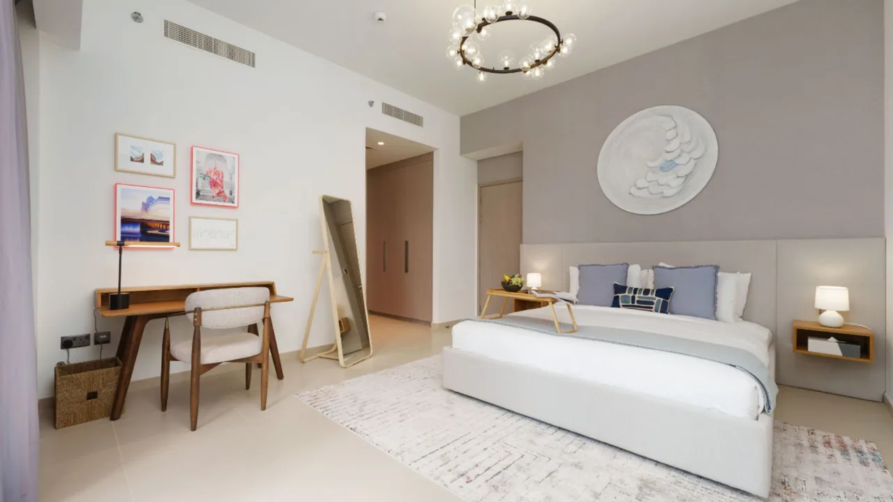 Elegant Apartment Overlooking Burj Khalifa photo 2