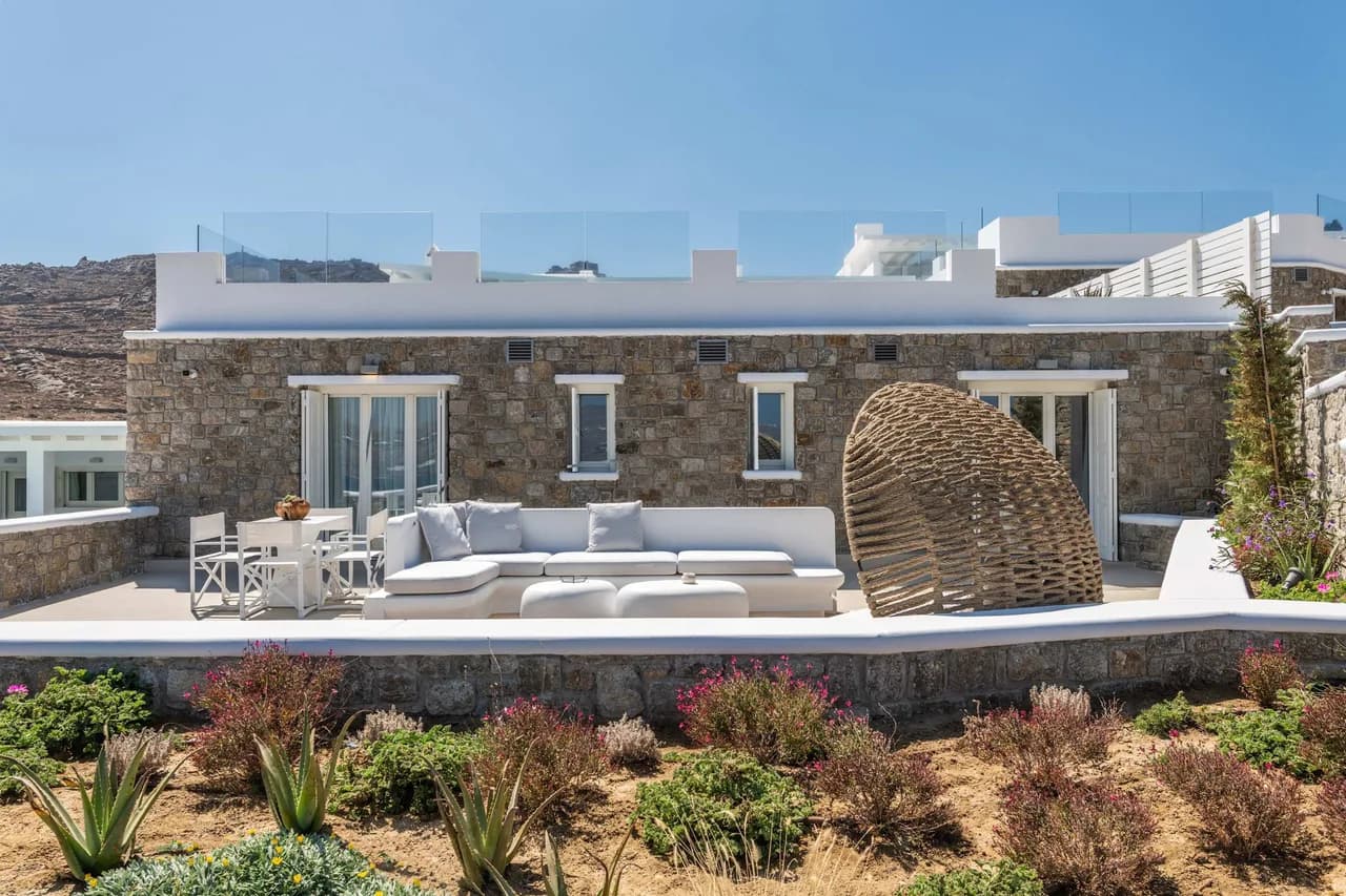 Luxury Three Bedroom Villa Private Pool