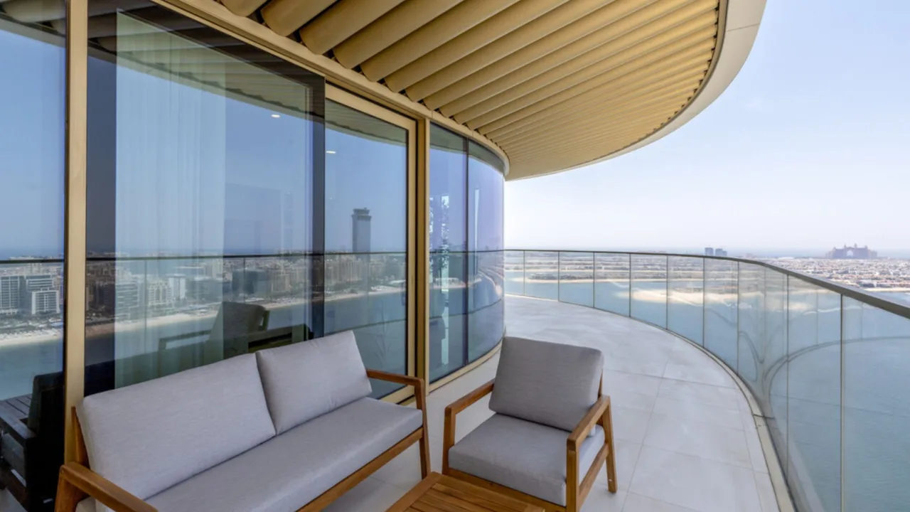 Spectacular Palm and Sea Views photo 3