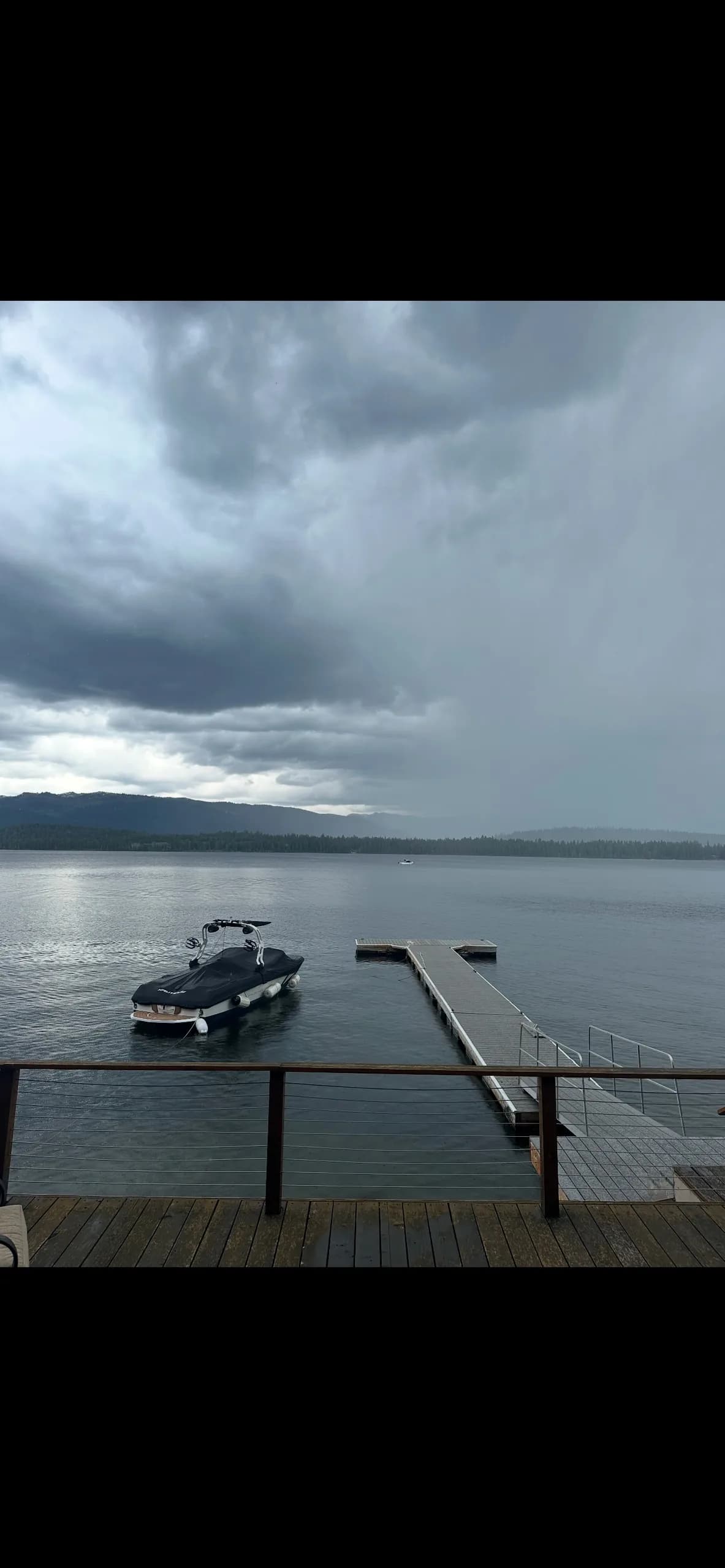 Waterfront Four Bedroom Villa in McCall photo 5