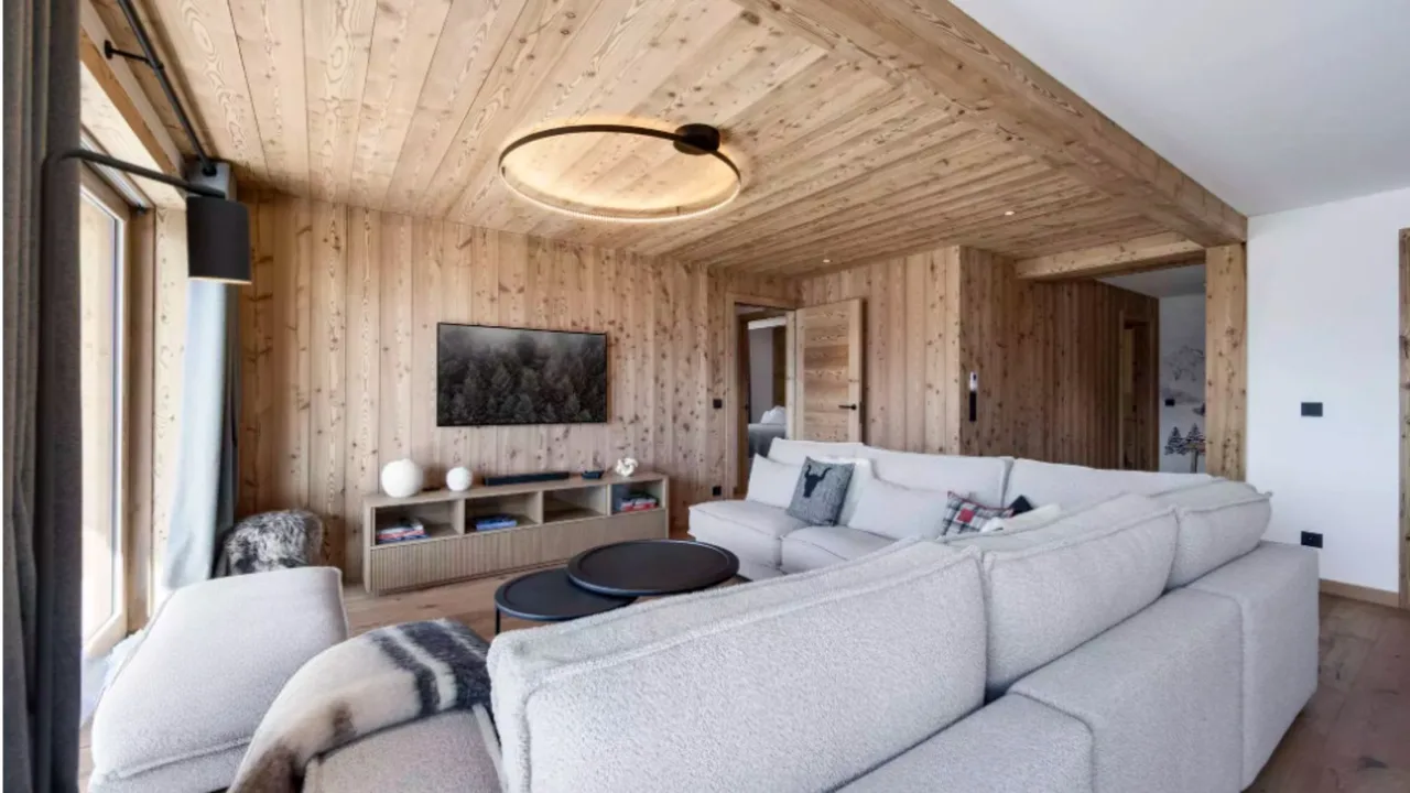 Mountain Retreat Apartment With Private Sauna photo 3
