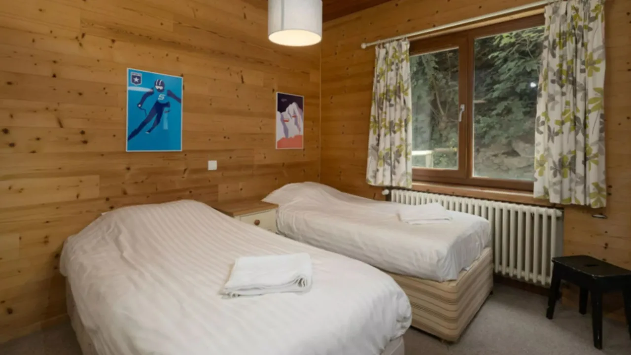 Spacious Chalet Near Morzine Ski Area photo 2