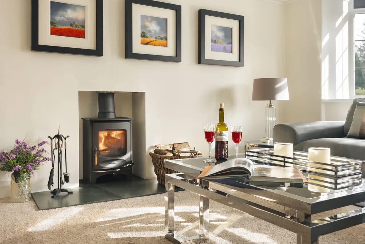 Garden-Facing Five Bedroom Villa in Windermere photo 2