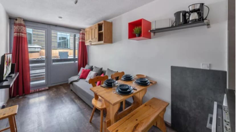 Studio Apartment Near Val Thorens Slopes
