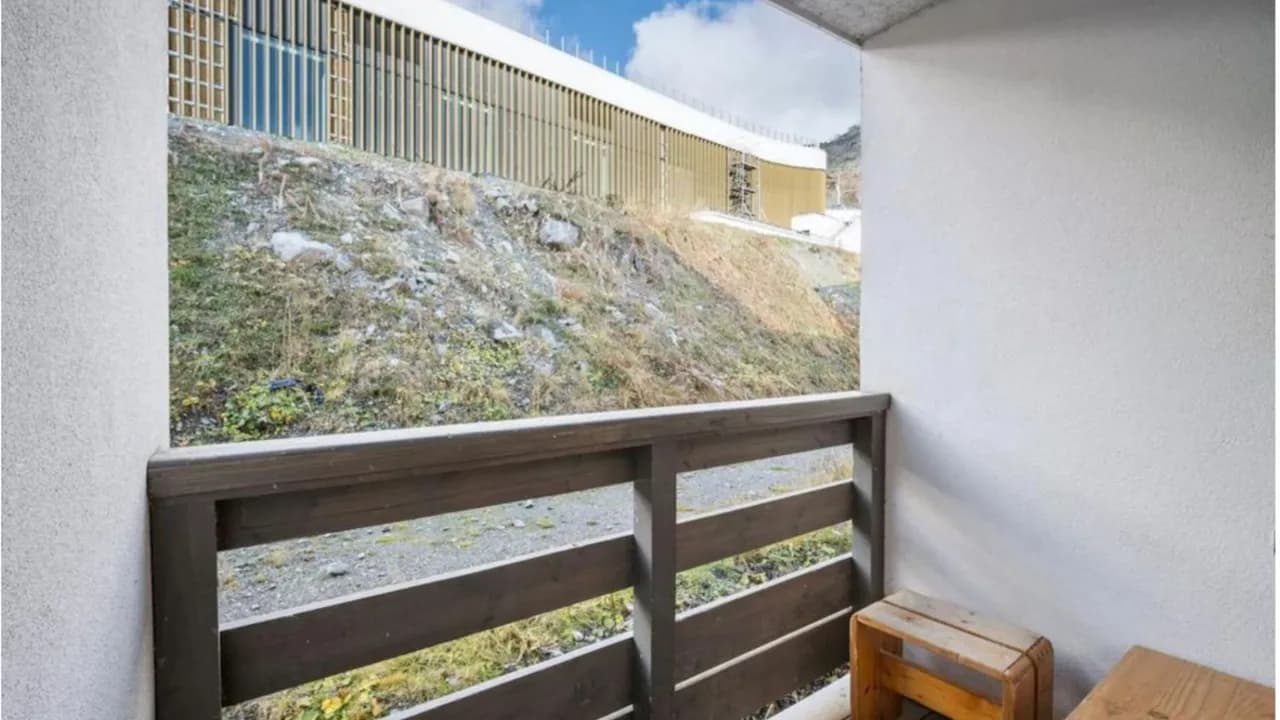 Cozy Ski Apartment With Mountain Charm photo 3