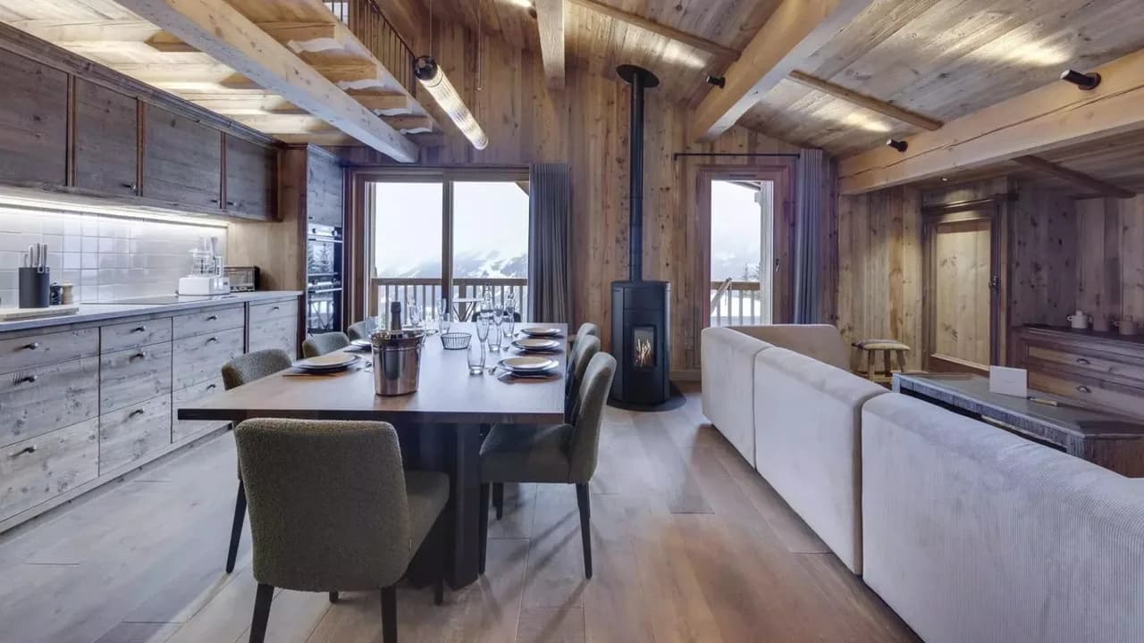 Modern Ski Apartment With Scenic Terrace photo 4