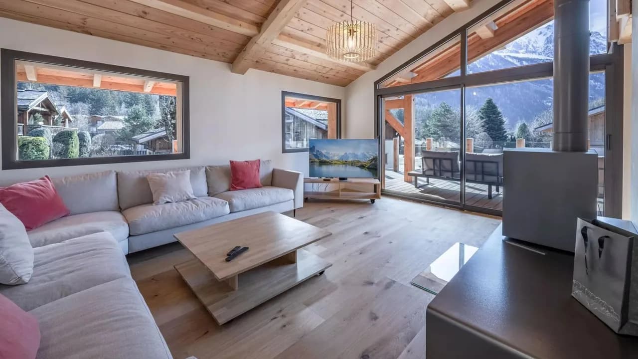 Alpine Chalet With Mont Blanc Views photo 2