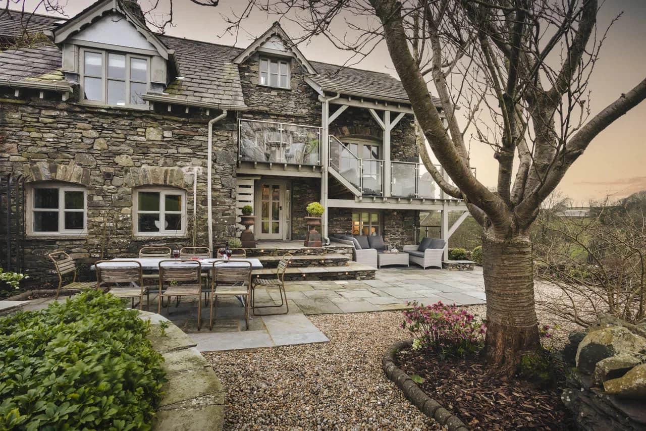 Charming Five Bedroom Villa in South Lakeland District