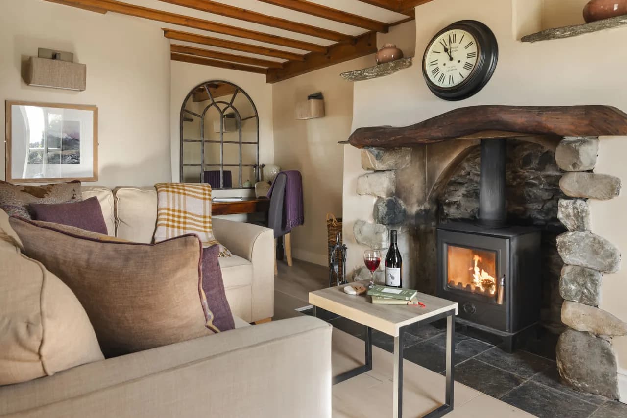 Charming Five Bedroom Villa in South Lakeland District photo 2