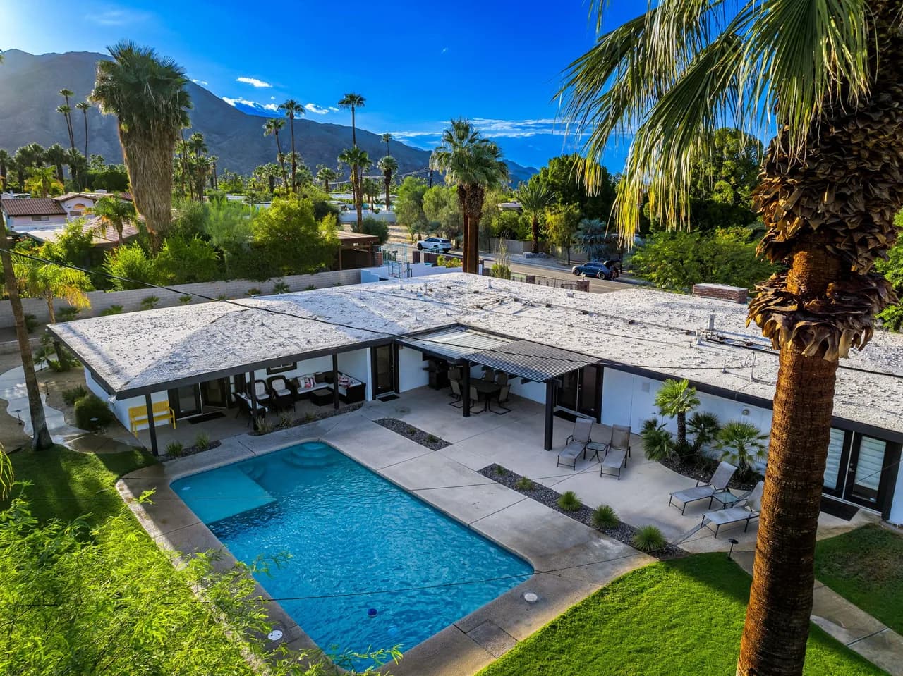 Mountain View Pool House in Palm Springs photo 4