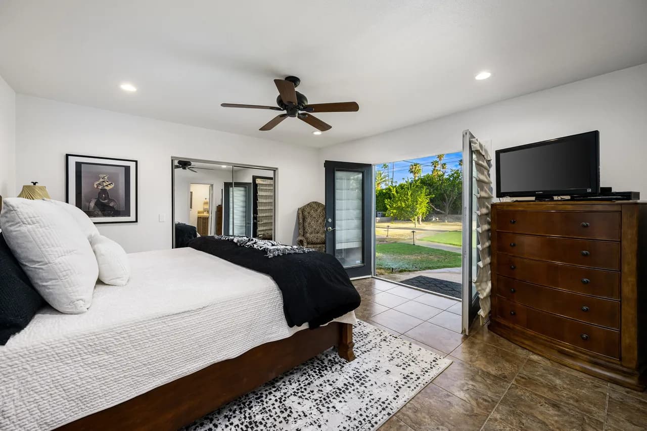 Mountain View Pool House in Palm Springs photo 5