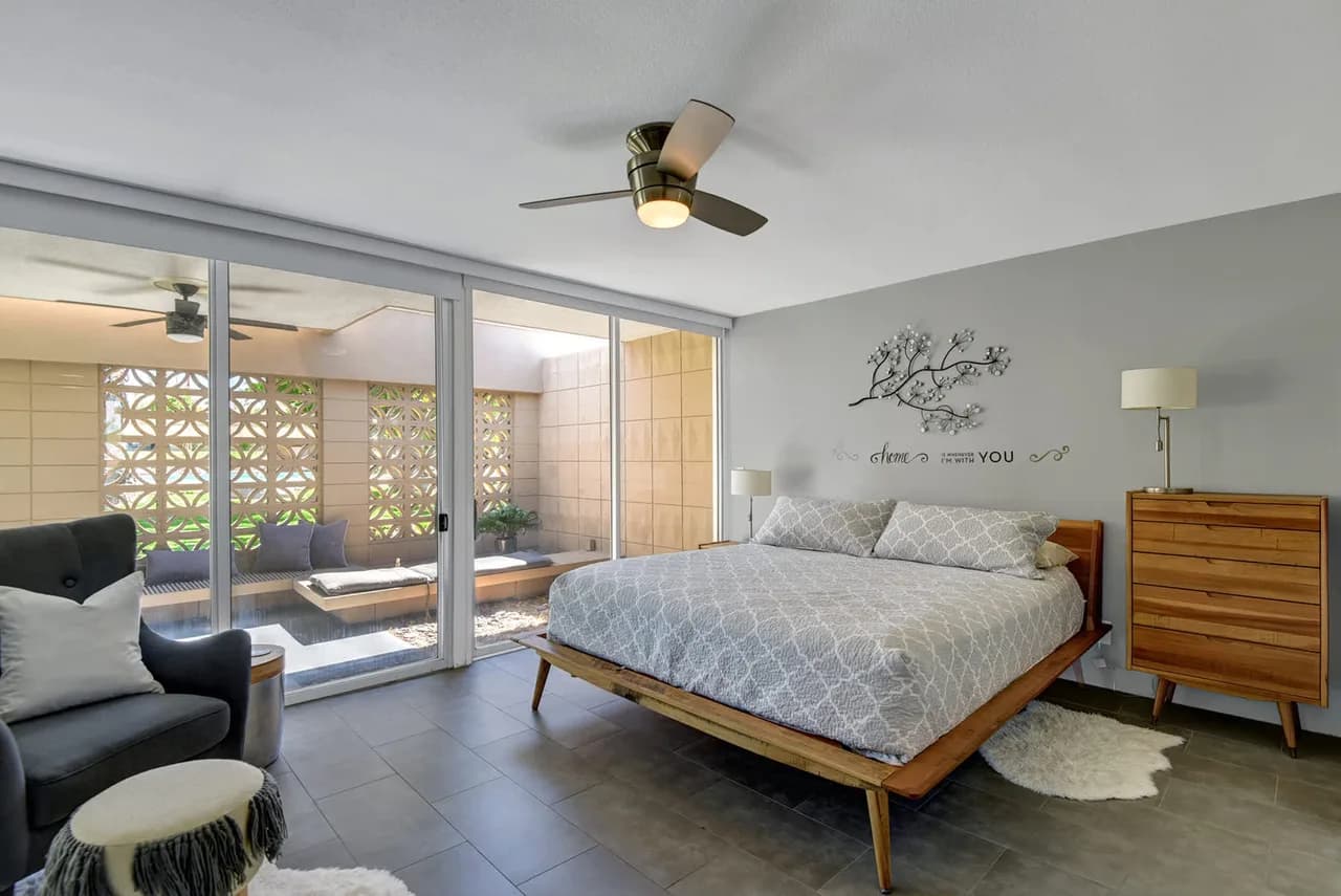 Ocean View Two Bedroom Retreat in Palm Springs photo 2