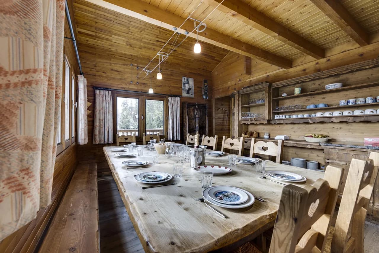 Alpine Chalet With Large Living Space photo 5