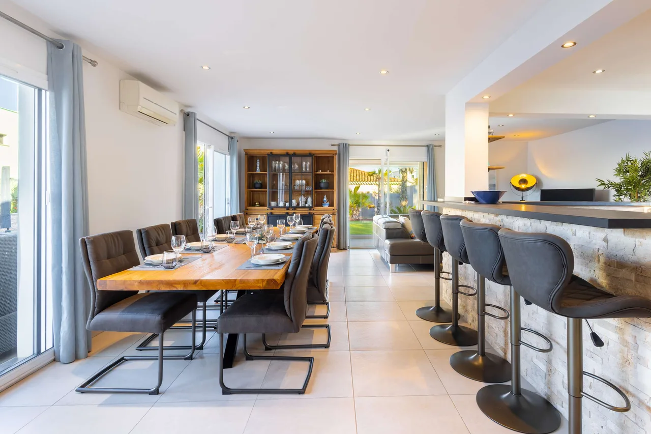 Heated Pool Family Villa in Valras-Plage photo 3