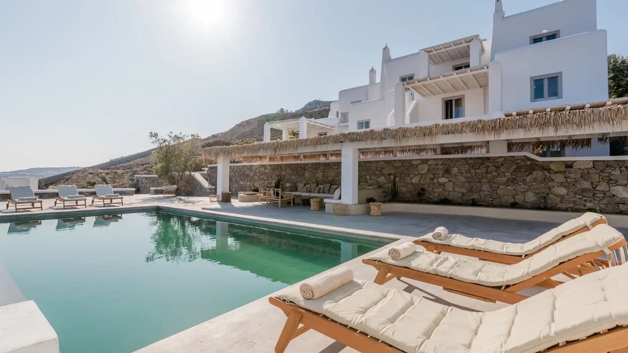 Secluded Hillside Villa With Panoramic Sea Views photo 4