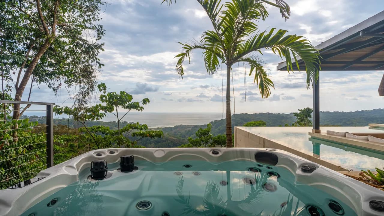 Luxury Escape With Sunset Ocean Views photo 4