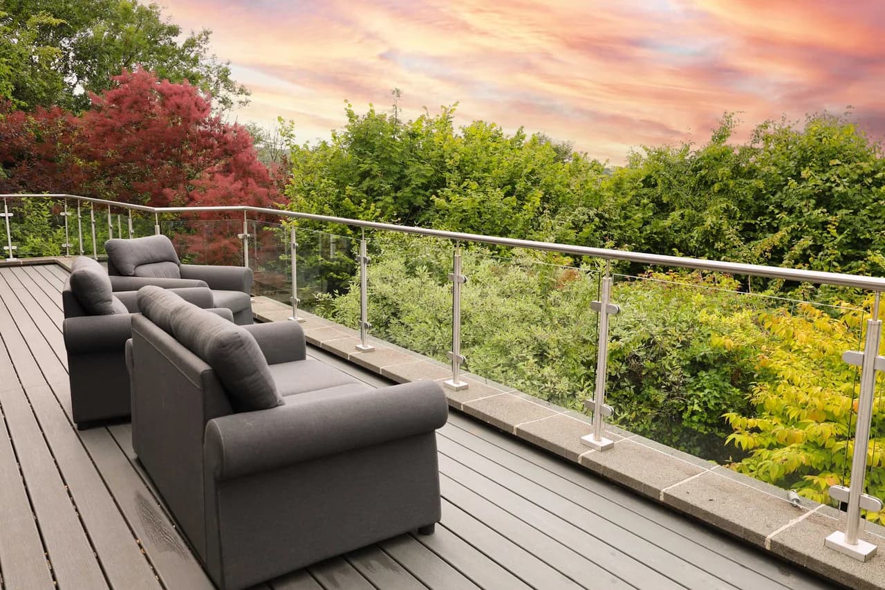 Sea View Four Bedroom Villa in Brynrefail photo 5
