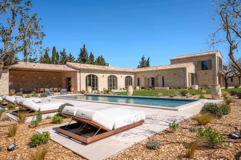 Charming Four-Bedroom Villa in Provence-Alpes-Côte d'Azur