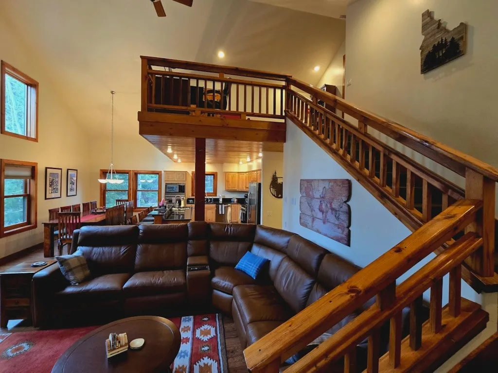 Pet-Friendly Lodge with Hot Tub in McCall, Idaho photo 3