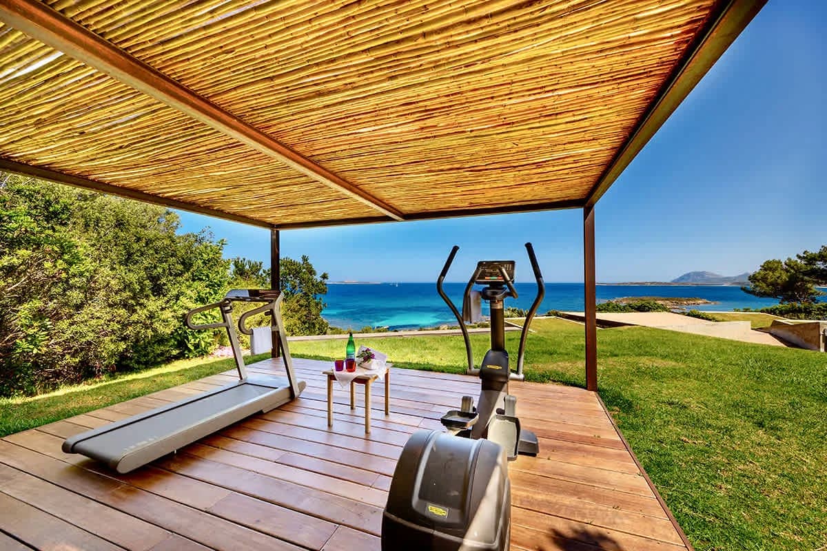 Luxury Villa With Expansive Sea Facing Terraces photo 5
