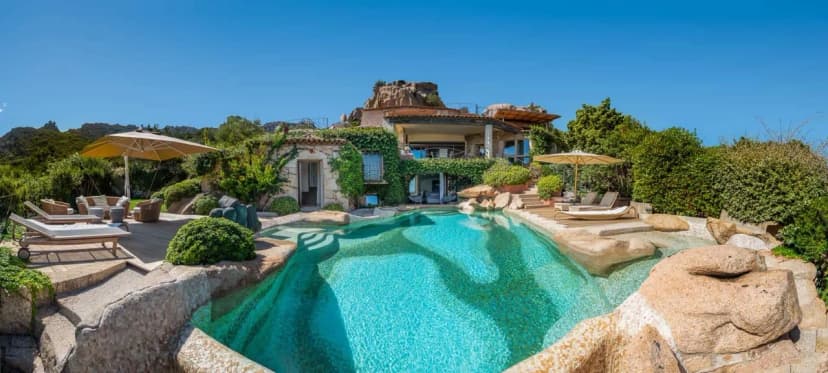 Exclusive Marina View Villa With Pool