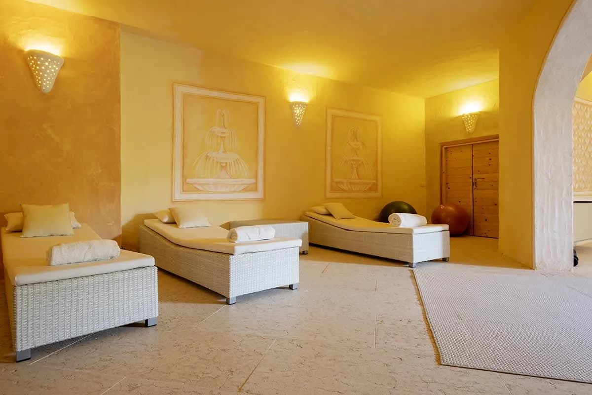 Luxury Villa w/ Heated pool, Spa & Sea Views photo 5