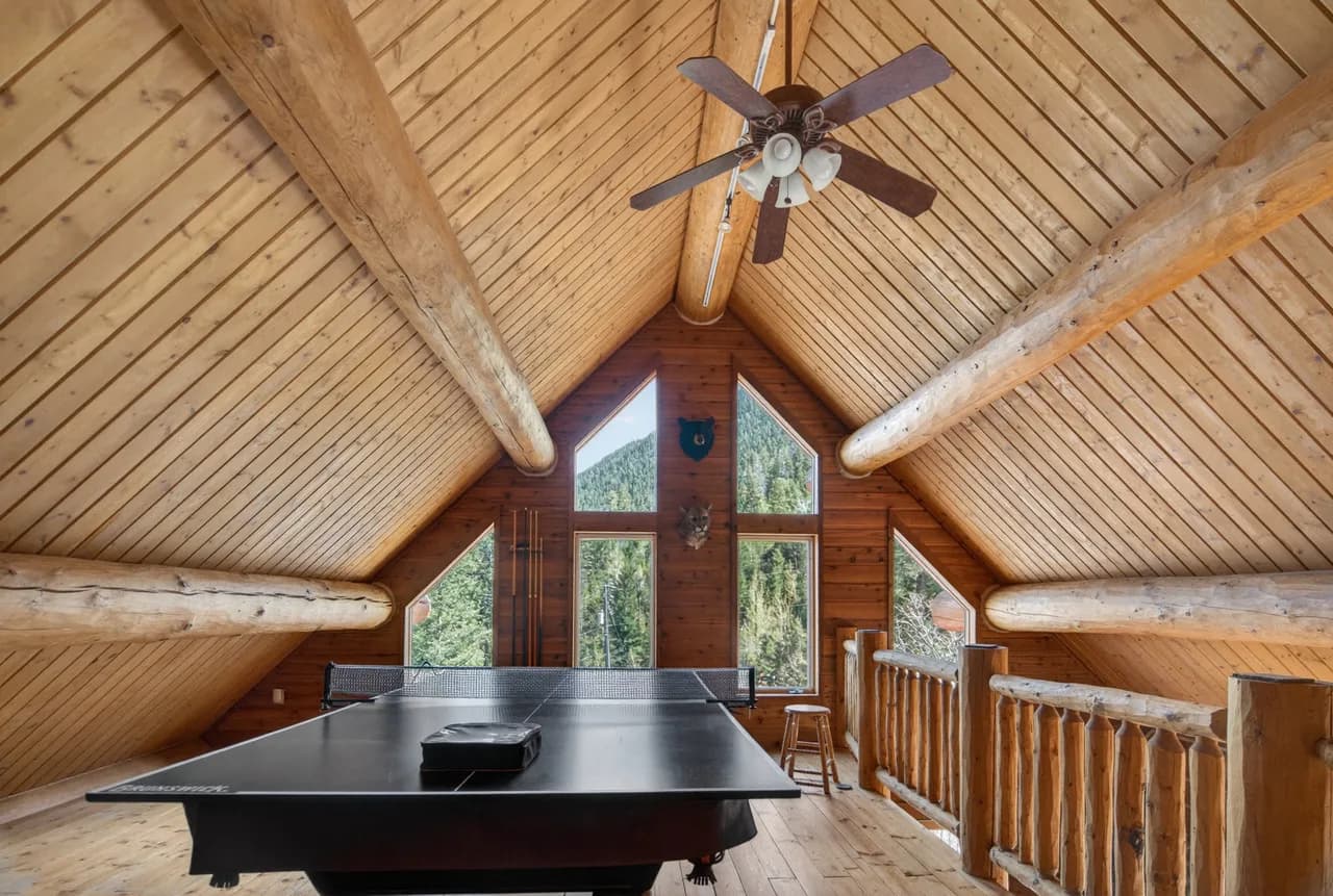 Mountain Log Cabin with Deck Views in Cascade Chipita Park photo 5