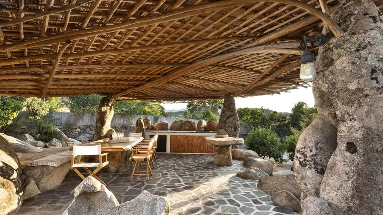 Luxury Coastal Hideaway With Private Swimming Pool photo 5