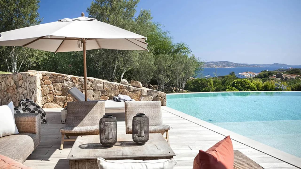 Coastal Living With Pool and Island Views photo 4