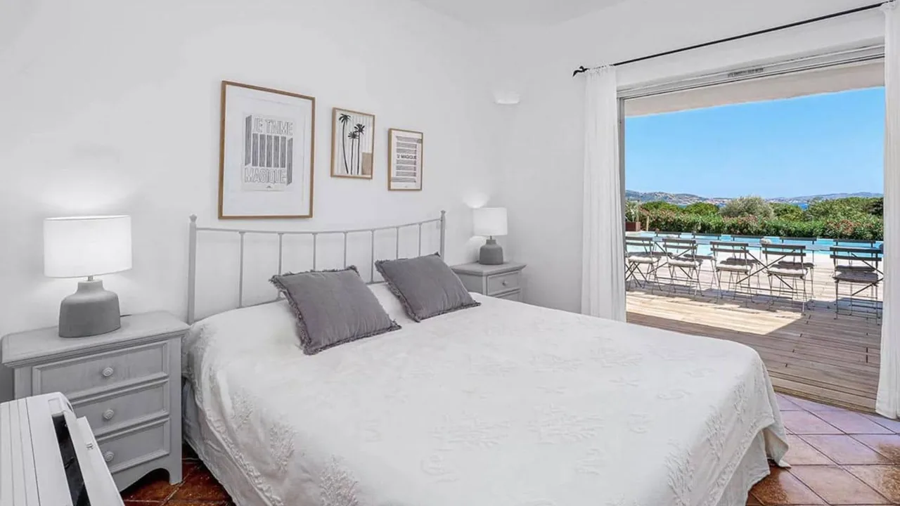 Mediterranean Home With Panoramic Sea Views photo 3