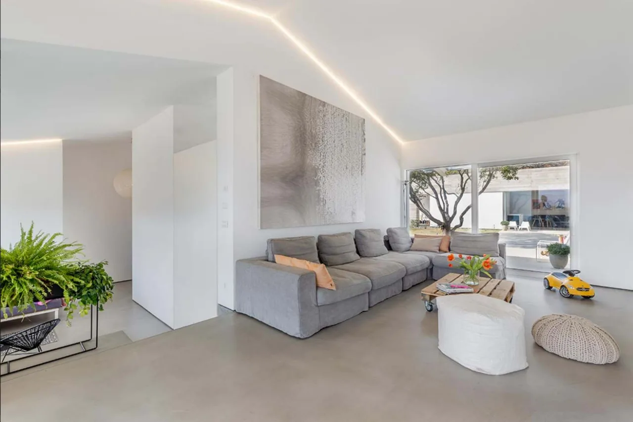 Modern Seaview Villa Near Sandy Beach photo 3