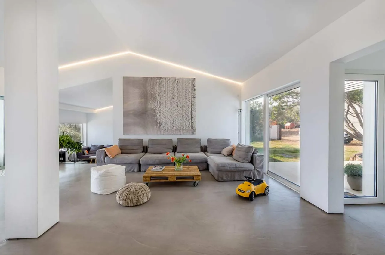 Modern Seaview Villa Near Sandy Beach photo 4