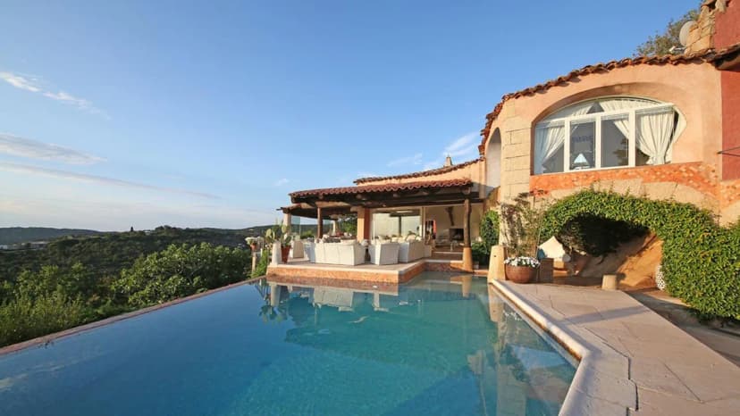 Luxury Escape Near Porto Cervo Beaches