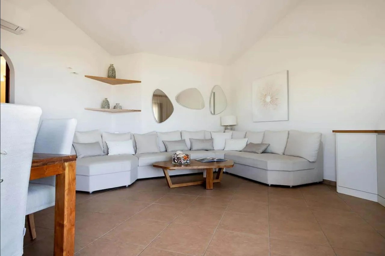 Private Villa Near Beautiful Beaches photo 5
