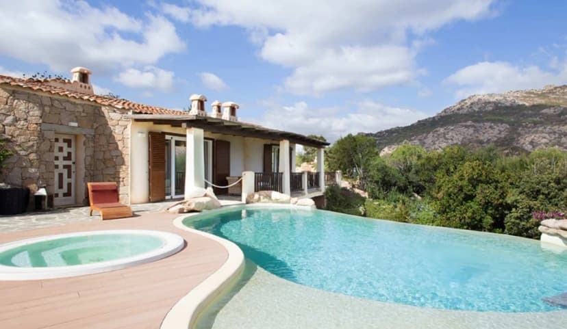 Luxury Pevero Hill Villa With Views
