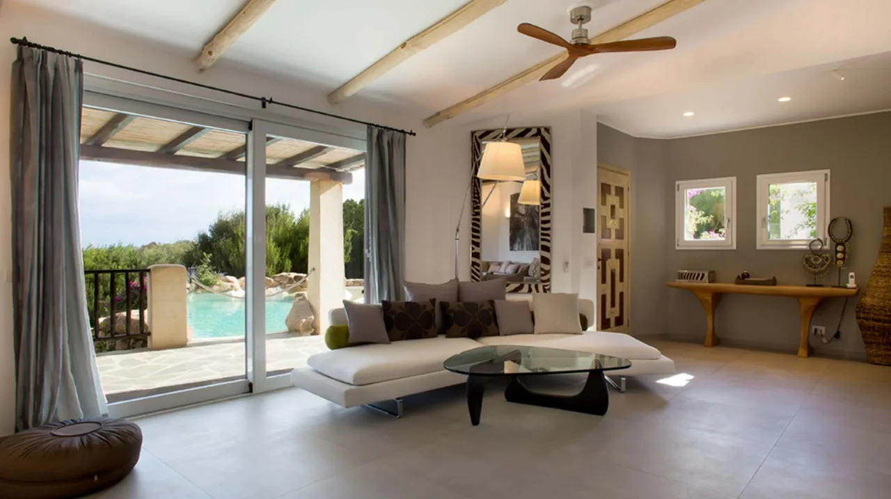 Luxury Pevero Hill Villa With Views photo 2