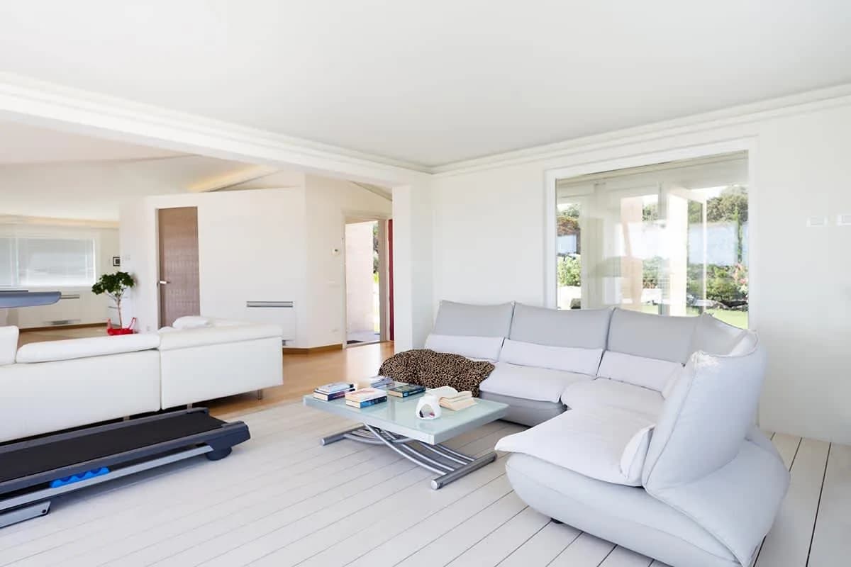 Exclusive 5-Bedroom Villa with Sea Views, Pool photo 2