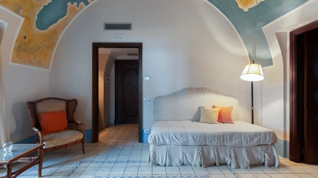 Sorrento Area Villa With Panoramic Terraces photo 3