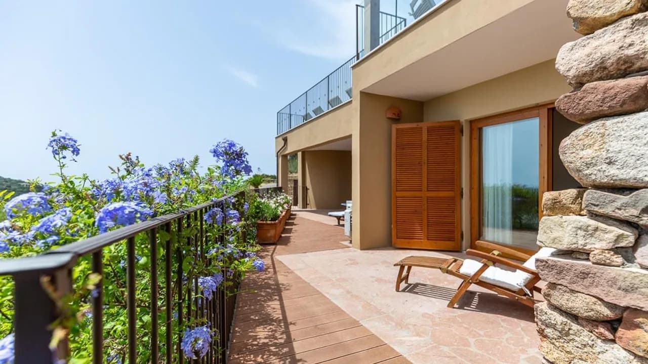 Coastal Haven With Panoramic Sea Views photo 4