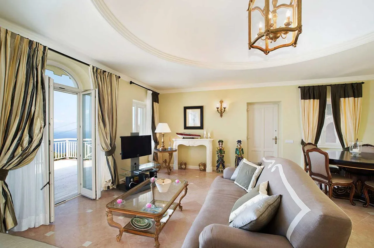 Panoramic Capri Villa With Seaviews photo 2