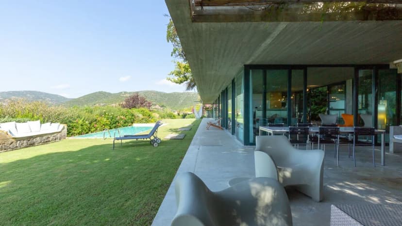 MODERN SARDINIA VILLA WITH PRIVATE POOL
