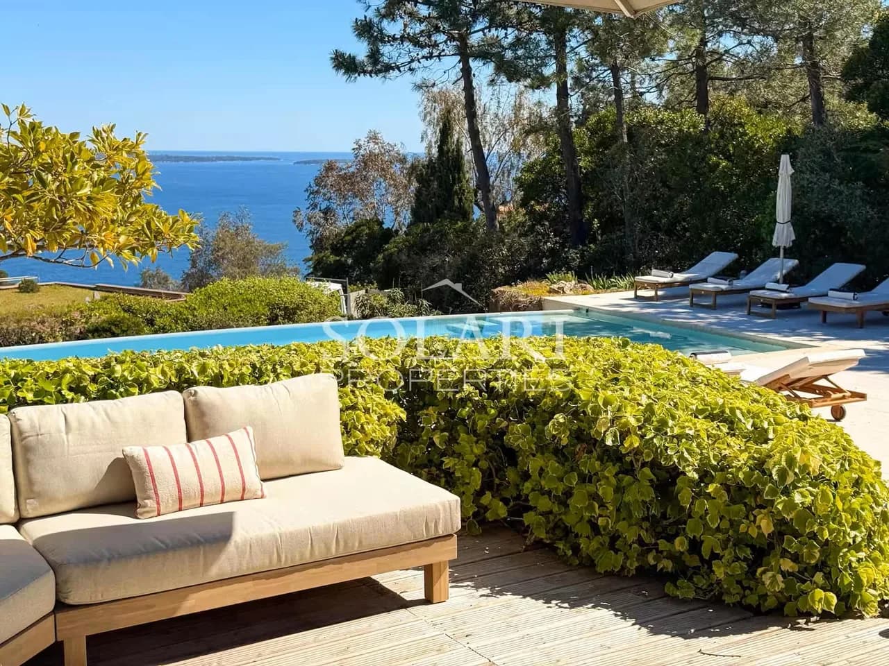 Azure Heights Riviera Retreat photo 4